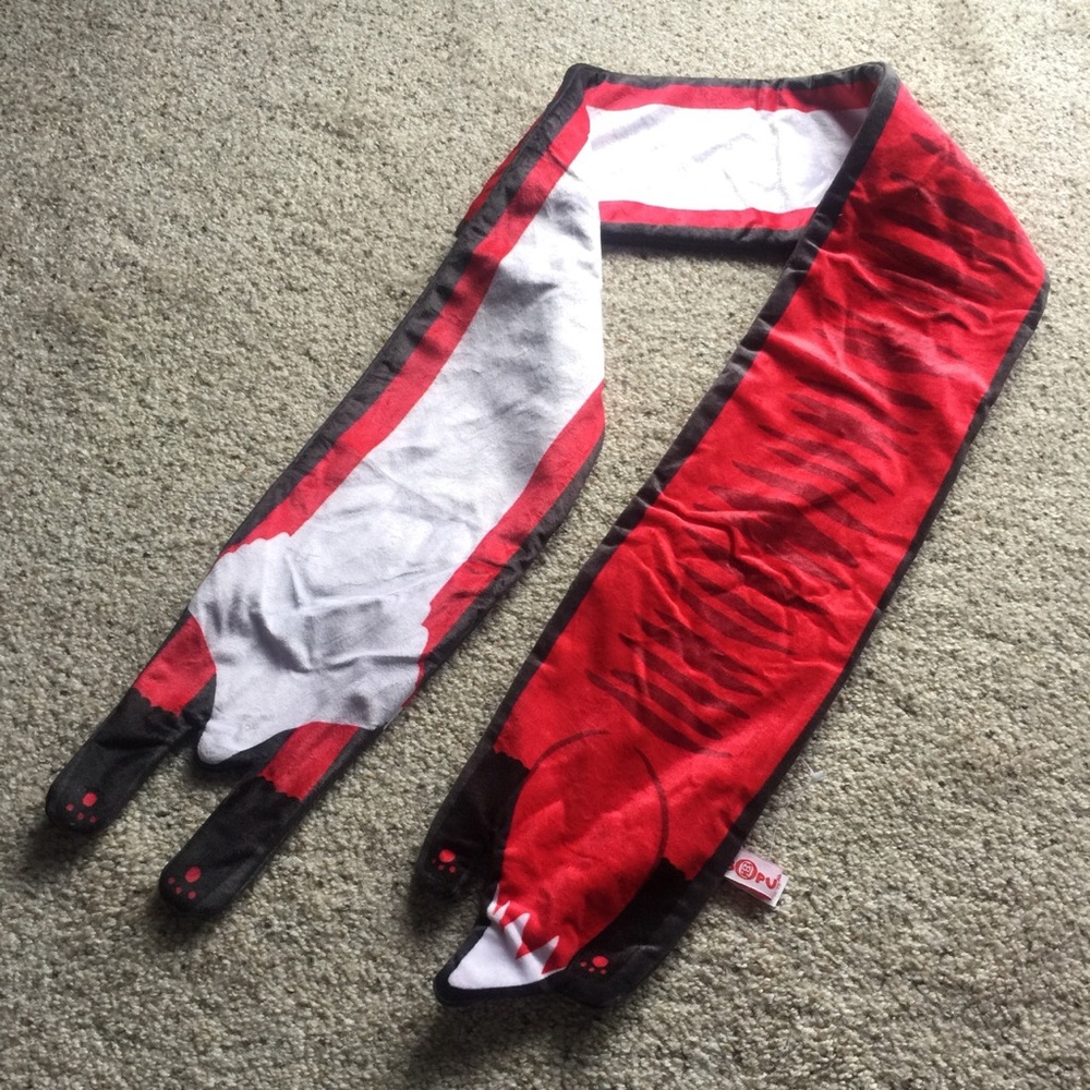 Scarf - Picture 2 of 2
